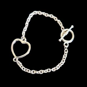 Simple Gold Heart Fashion Bracelet NWOT
